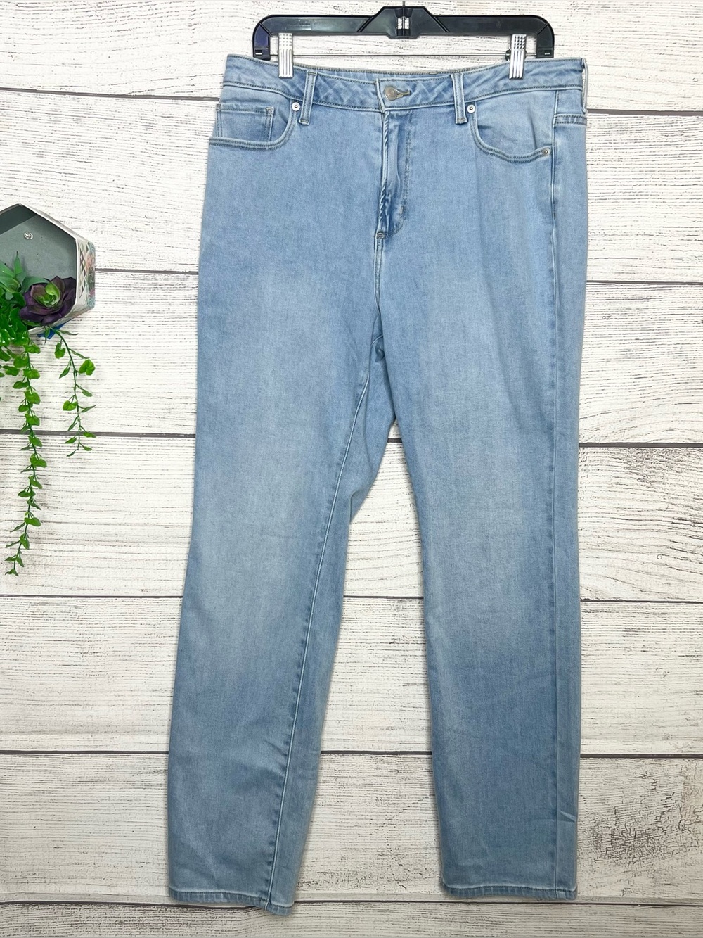 Member’s Mark Light Blue Women's High-Rise Straight Jeans Size 12